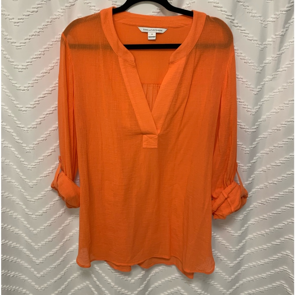 Diane von Furstenberg Women’s Orange V-Neck Tunic Top
